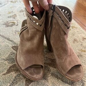 Dolce Vita Suede Heels